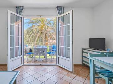 Camping pour 8 Personnes dans Grimaud, Région de Draguignan, Photo 1