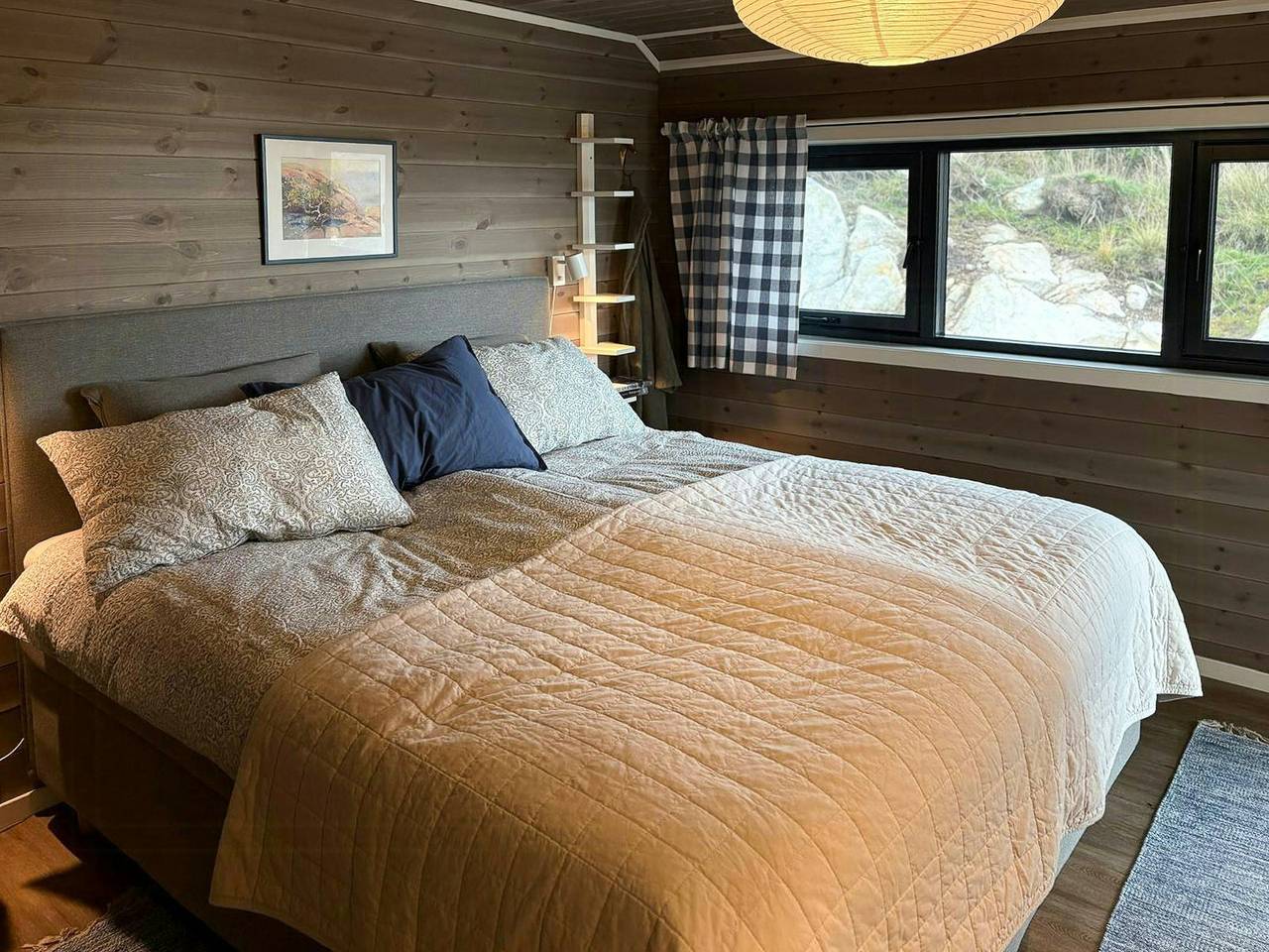 Cabaña diseñada por un arquitecto junto al lago Sæstadvannet in Eigersund