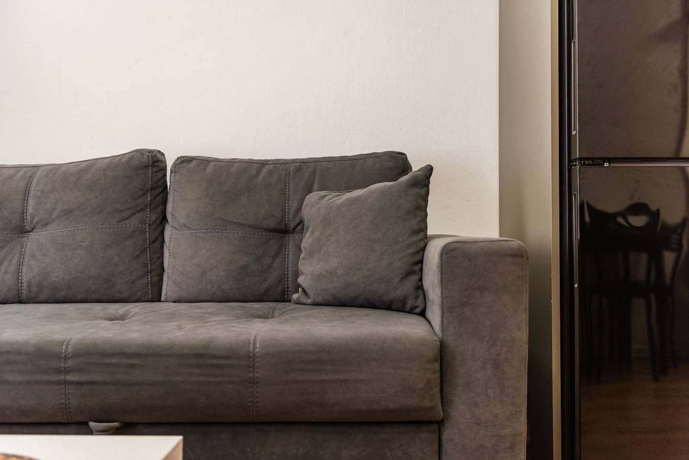 Ganze Wohnung, City Center Apartment | Cozy 1Br with Patio in Tiranë, Albanien