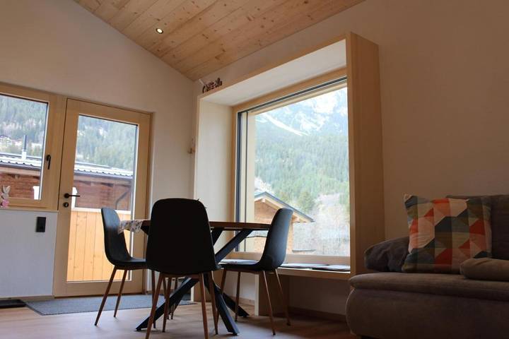 Ferienwohnung für 3 Personen, mit Balkon und Ausblick - 1