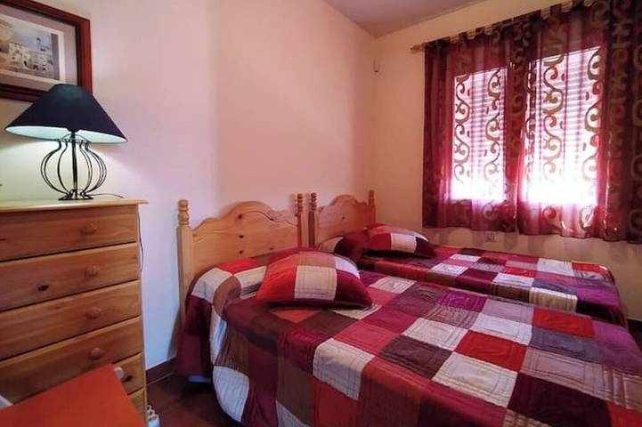 Gîte pour 4 personnes, avec terrasse et jardin, animaux acceptés à Escalona - 3