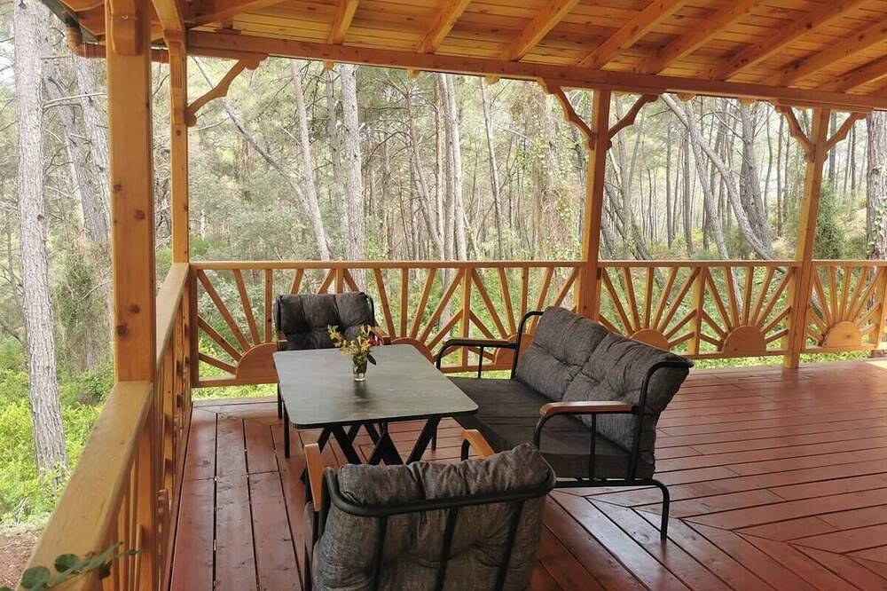 Beautiful silence charming Olympos Hypatia Villa in Kumluca, Provinz Antalya