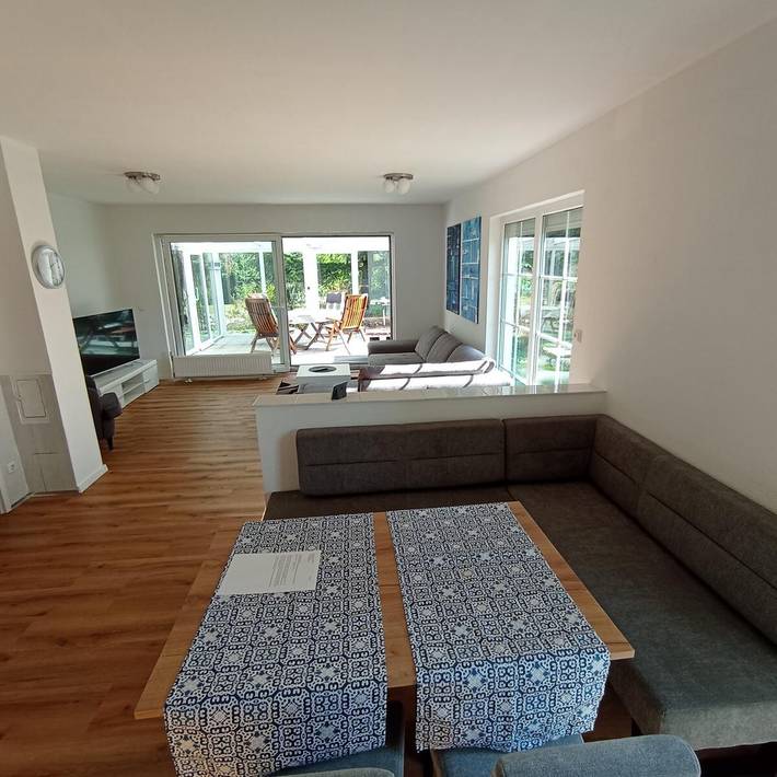 Ferienhaus 'Haus Am Rurufer' mit privater Terrasse und Wlan in Simmerath, Rureifel (Nordrhein-westfalen)