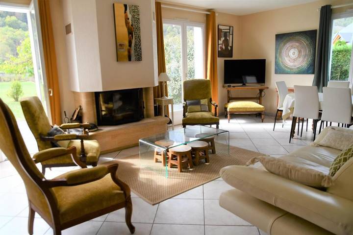 Location de vacances pour 8 personnes, avec vue et jardin, animaux acceptés à Bordères-Louron - 4