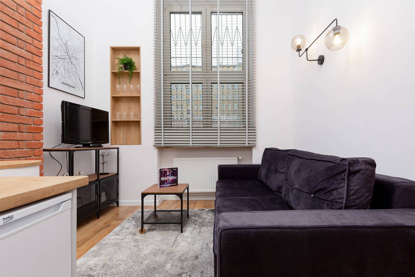 Ganze Ferienwohnung, Quiet Studio in the Center | Close to the Station | Mezzanine floor in Warschau, Masowien