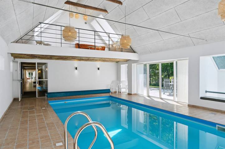 Ferienhaus für 25 Personen, mit Terrasse und Sauna sowie Whirlpool in Løkken - 3