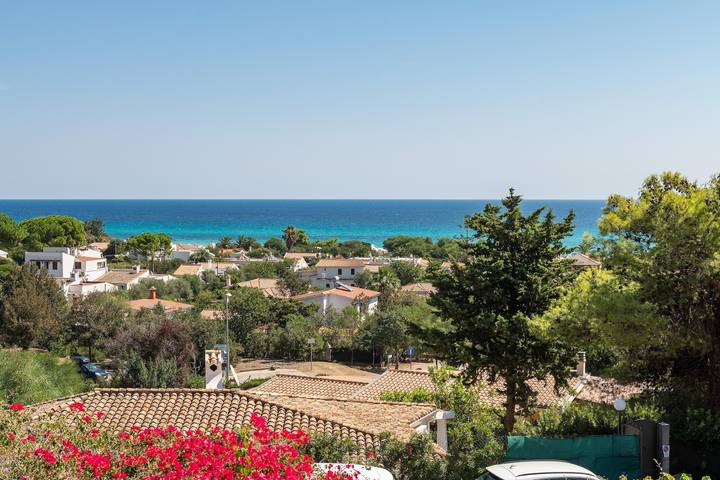 Casa vacanza per 6 persone, con giardino a Muravera