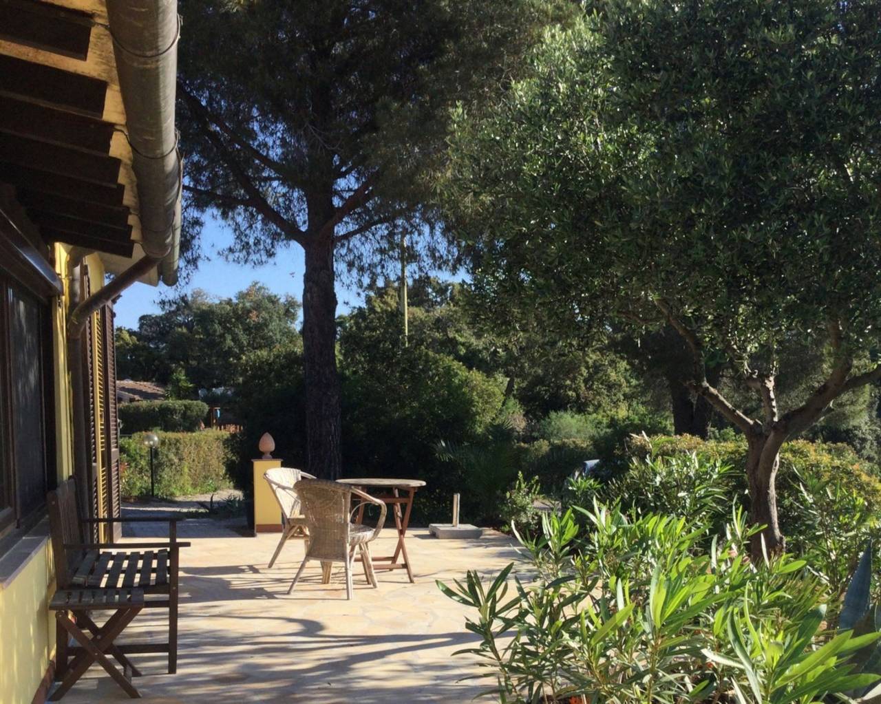 Villa für 4 Personen mit Terrasse in Naregno, Capoliveri