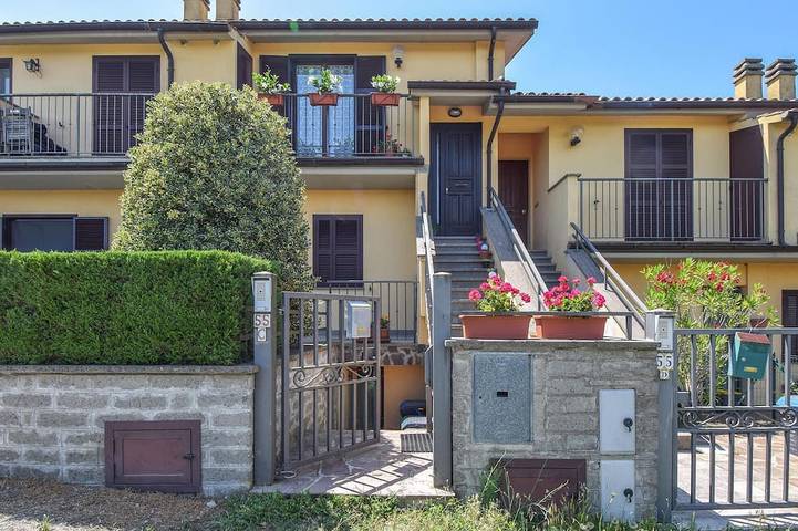 Appartamento intero, 1 bedroom gorgeous apartment in Montefiascone in Montefiascone, Lago di Bolsena