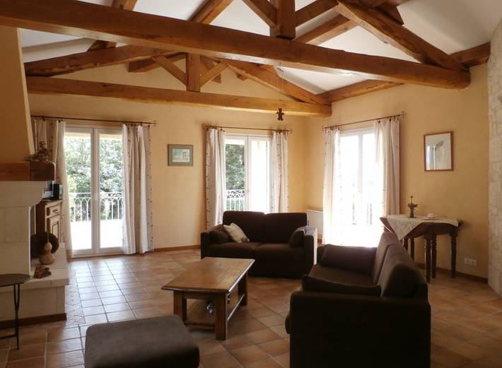 Villa pour 6 personnes, avec terrasse ainsi que piscine et jardin en Rhône-Alpes - 2