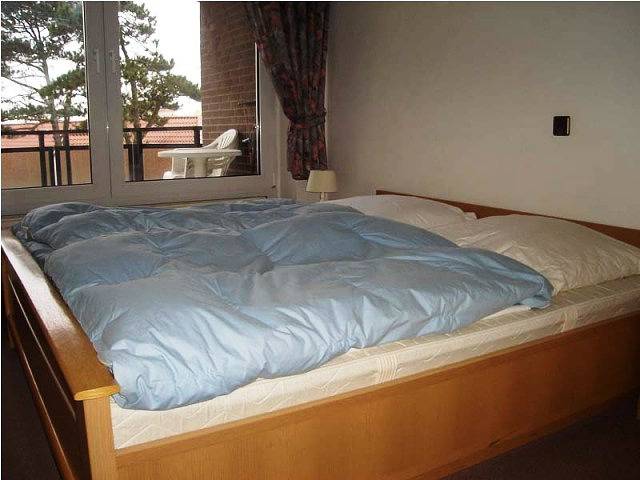 Ferienhaus mit Meerblick für 4 Personen, mit Seeblick und Sauna sowie Pool und Balkon in Cuxhaven - 3