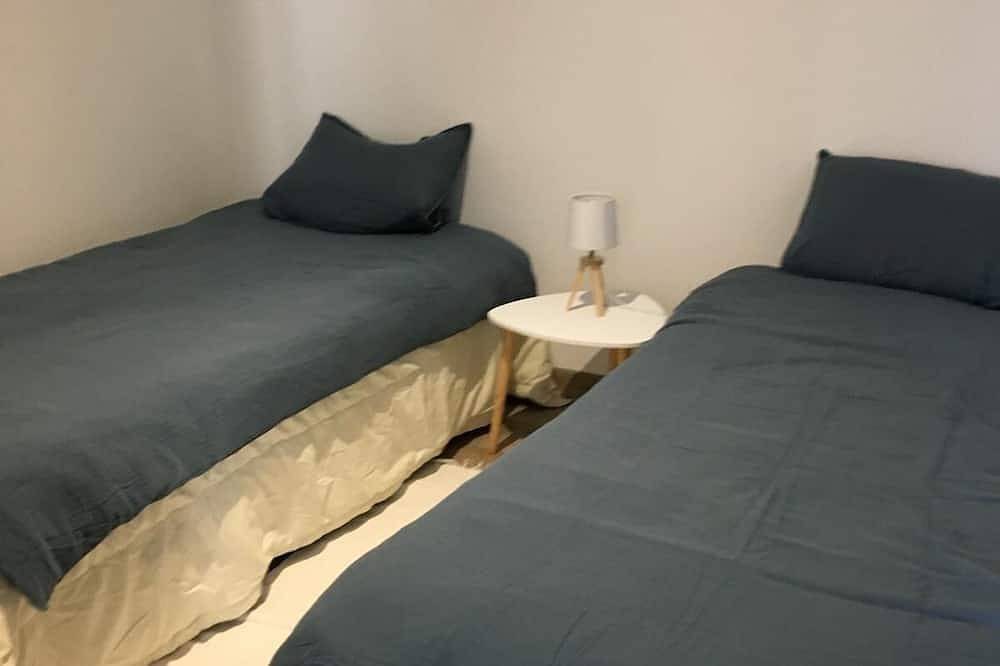 Bas de Villa Tout Confort au Calme Absolu Avec Deux Chambres in Tartonne, Alpes-de-Haute-Provence