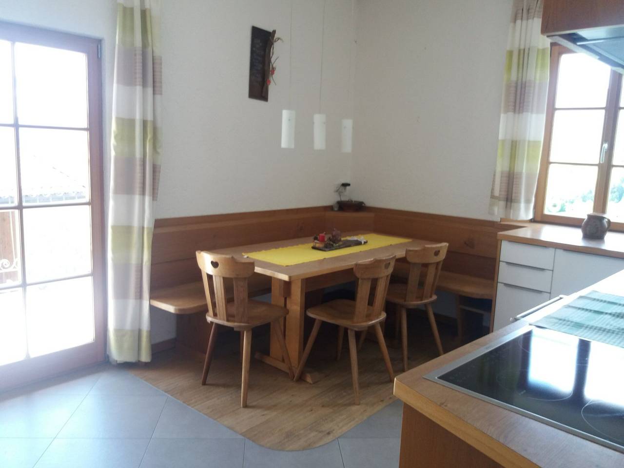 Entire apartment, Apartment 'Gravetsch' with Mountain View, Shared Garden and Wi-Fi in Gravetsch, Villanders