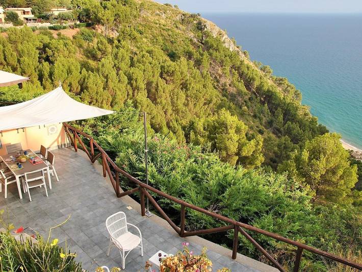 Casa vacanza per 7 persone, con balcone a Sperlonga