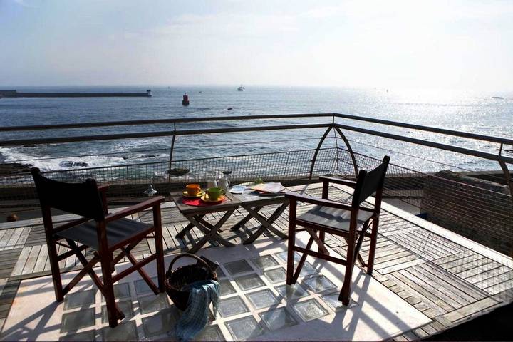 Hôtel pour 2 personnes, avec Balcon et Terrasse ainsi que Jardin et Vue à Guilvinec