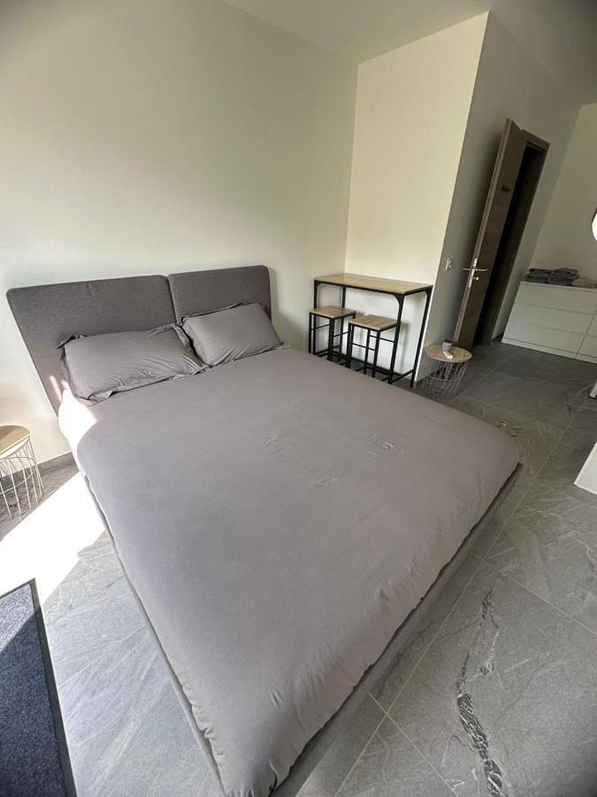 Location de vacances pour 2 personnes, avec vue et terrasse à Saint-Jean-d'Arvey - 2