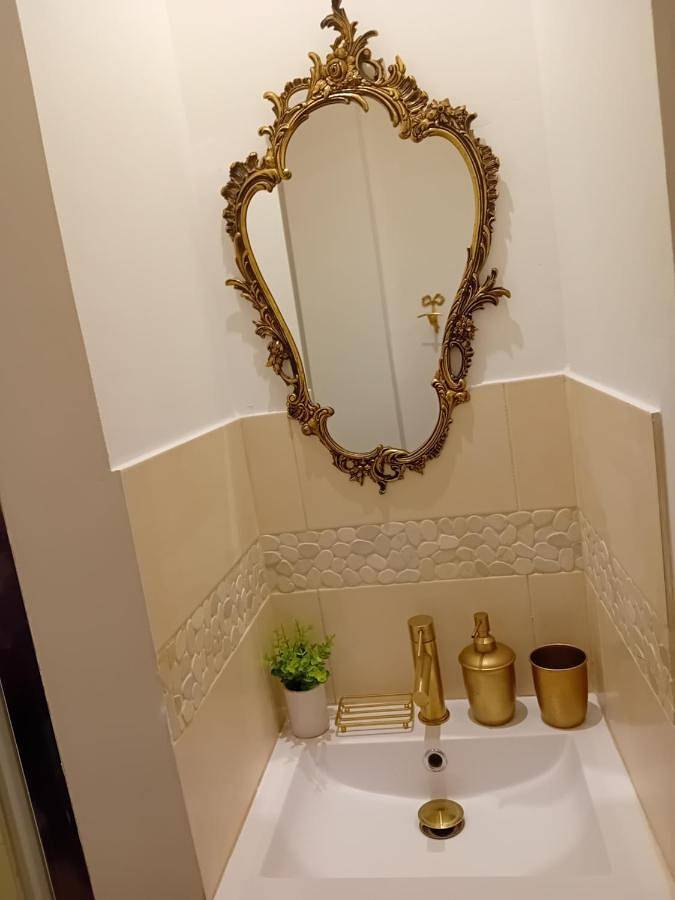 Maison d’hôte pour 3 personnes, avec vue ainsi que piscine et jardin à Saint-Nicolas-de-la-Grave - 3