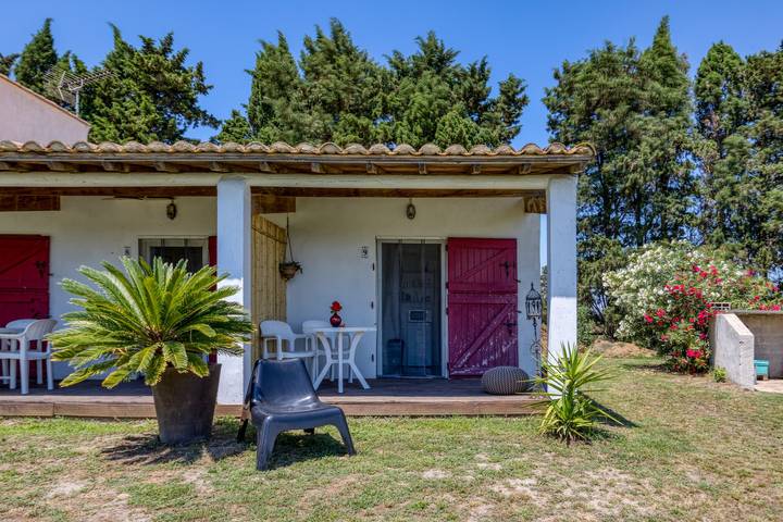 Maison de vacances pour 2 personnes, avec jardin dans les Bouches-du-Rhône