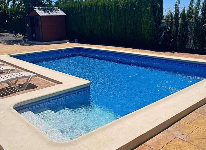 Chalet para 6 personas, con jacuzzi además de jardín y piscina, Se admiten mascotas en Sierras Subbéticas - 4