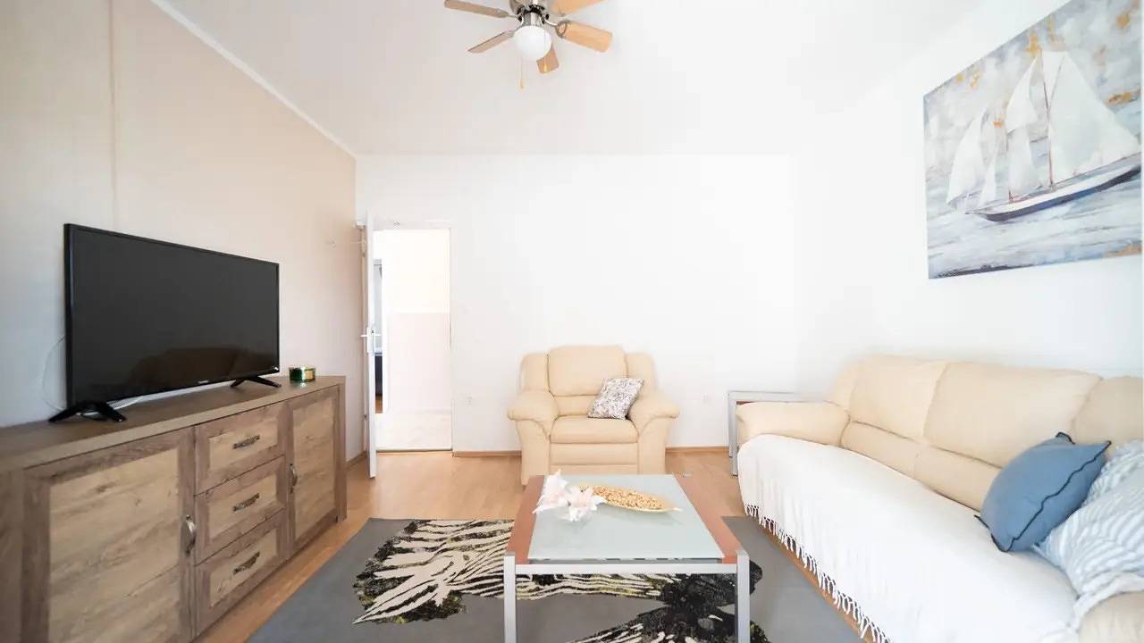 Ganze Ferienwohnung, Ferienwohnung für 8 Personen (103 m²) in Sukošan in Sukosan, Zadar