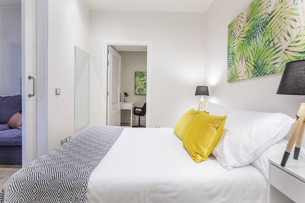 Entire apartment, Universidad Ii apartment in Madrid in Tetuán, Madrid