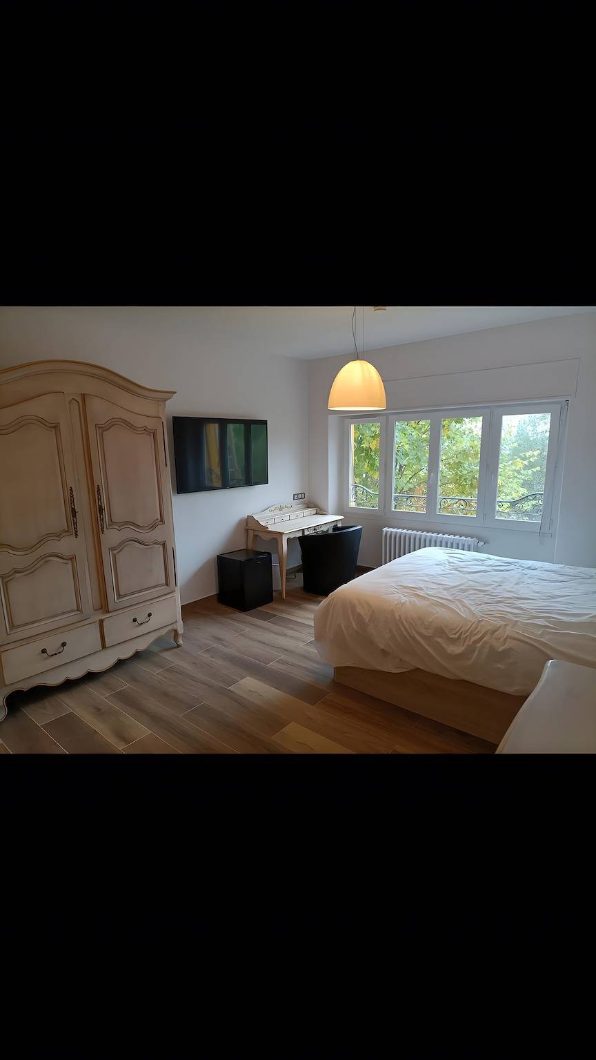Orchidée-Zimmer im Erdgeschoss in Grasse, Mittelmeerküste (Frankreich)