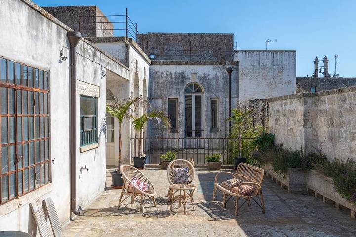B&b per 2 persone, con Balcone e Terrazza nonché Giardino e Panorama a Spongano