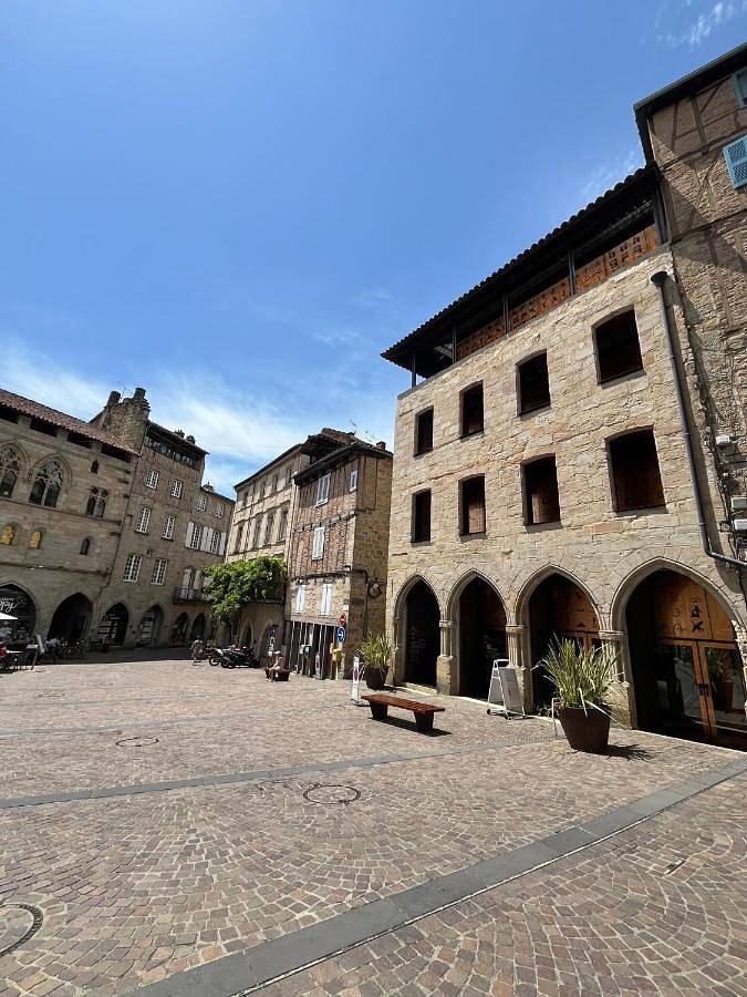 Gîte pour 4 personnes, avec vue à Figeac - 2