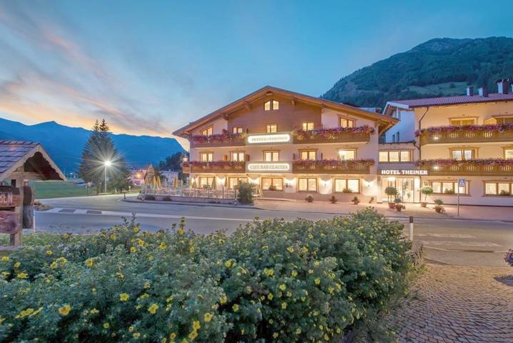 Hotel für 2 Personen, mit Balkon und Terrasse sowie Whirlpool und Sauna