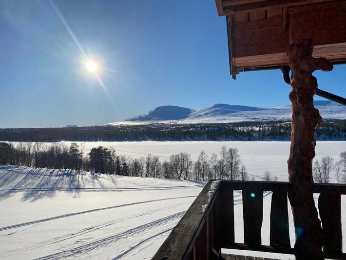 Location de vacances pour 10 personnes, avec vue ainsi que terrasse et vue sur le lac, animaux acceptés dans Tolga - 4