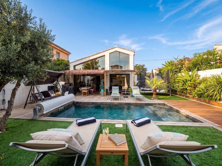 Villa pour 6 personnes, avec Terrasse ainsi que Jardin et Piscine à Les Pennes-Mirabeau