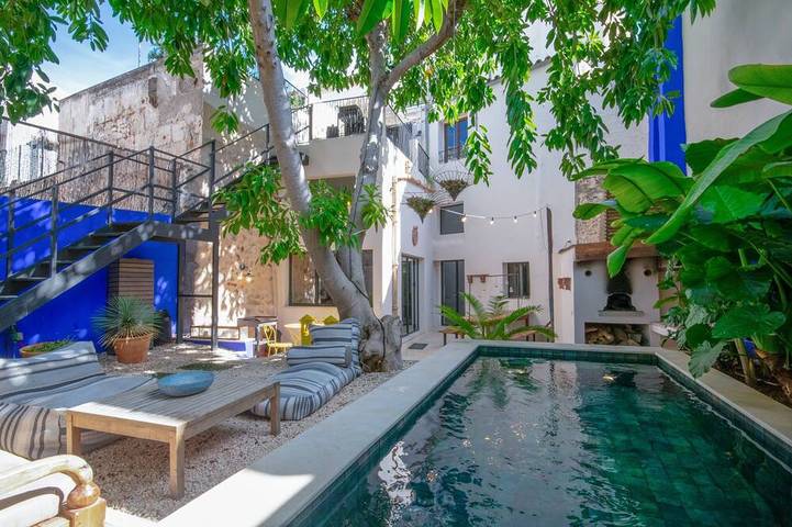 Apartamento de vacaciones para 8 personas, con jardín además de piscina y terraza - 1