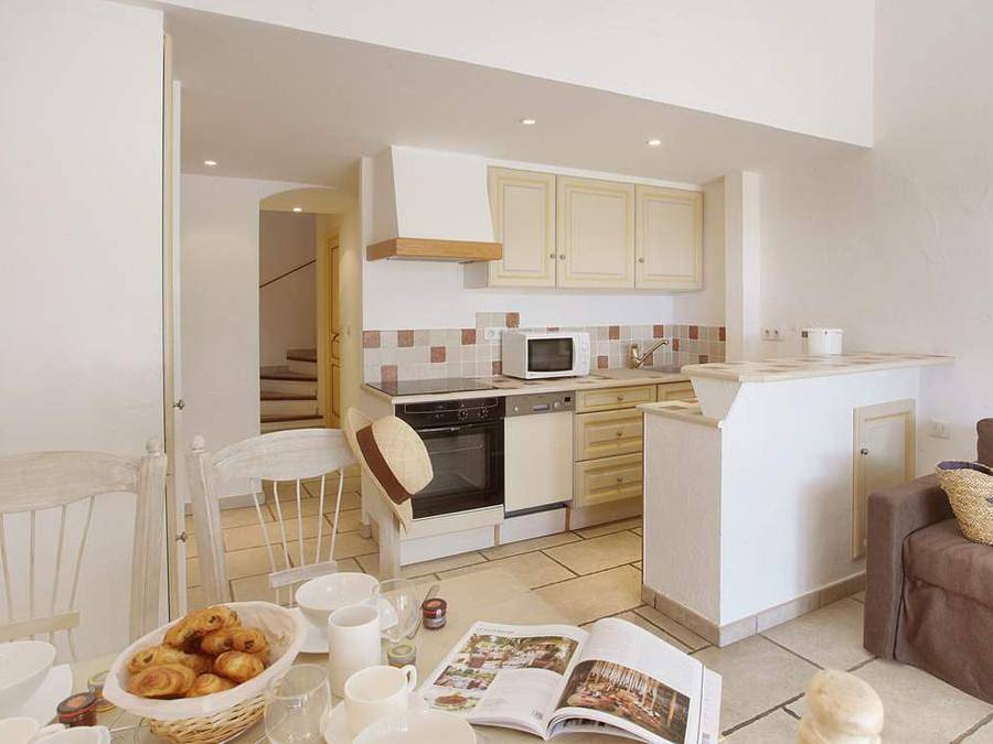 Résidence Odalys Référence La Bastide des Chênes - Wohnung 5 personen - 2-Zimmer-Duplexwohnung 4/5 Personen - mit Stockwerk in Gordes, Regionaler Naturpark Luberon