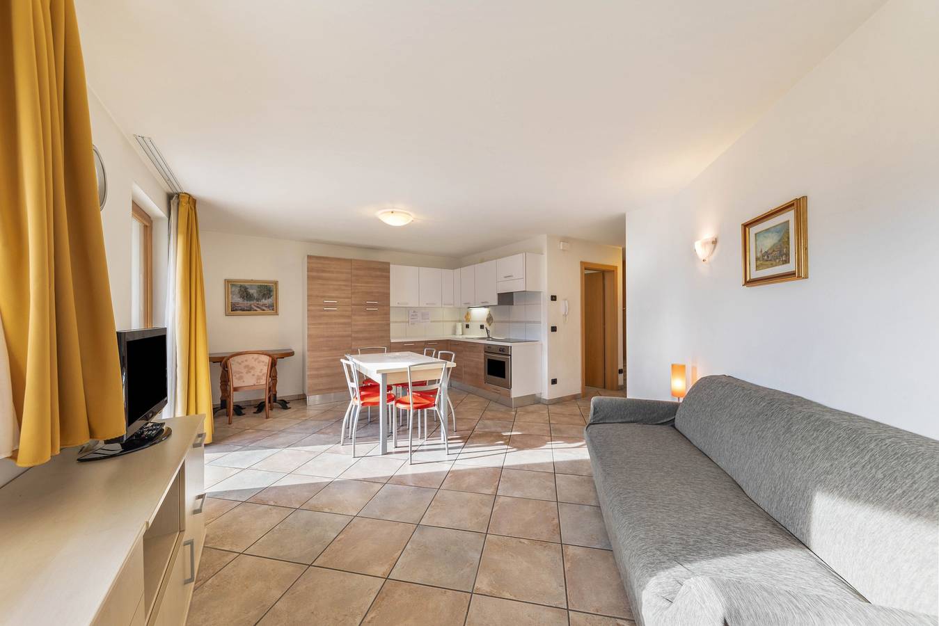Ganze Wohnung, Ferienwohnung 'Litegosa - Casa Alma' mit Bergblick, privater Terrasse und Wlan in Tesero, Fleimstaler Alpen