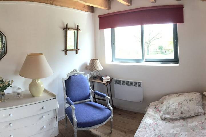 Location de vacances pour 8 personnes, avec jardin à Domaize - 2