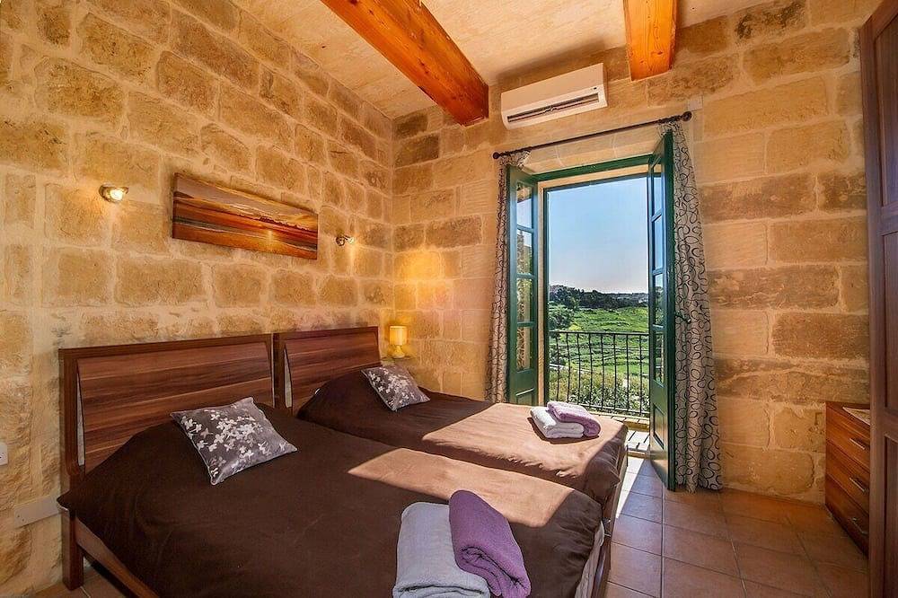 Razzett Tuta Holiday Home in Kercem, Gozo