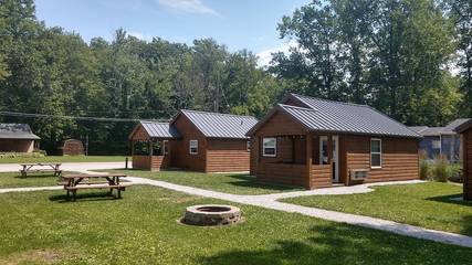 Cabin for 6 Guests in Geneva-on-the-Lake, Ashtabula County, Picture 4