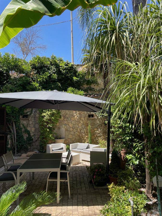 Ferienwohnung für 4 Personen, mit Ausblick und Garten - 1