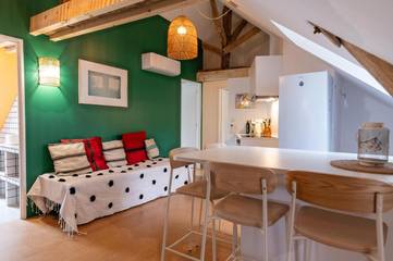 Gîte pour 6 personnes, avec jardin et jacuzzi à Ségur-le-Château