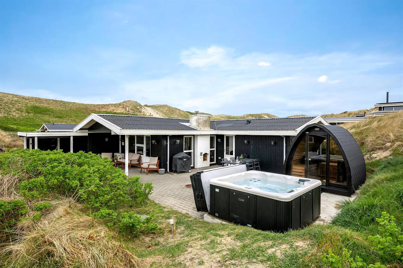 Nice home in Hvide Sande w/ Wifi, 3 Bedrooms and Sauna in Hvide Sande, Holmsland Klit