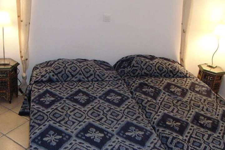 Gîte pour 4 personnes, avec terrasse ainsi que piscine et jardin à Sorbo-Ocagnano - 2