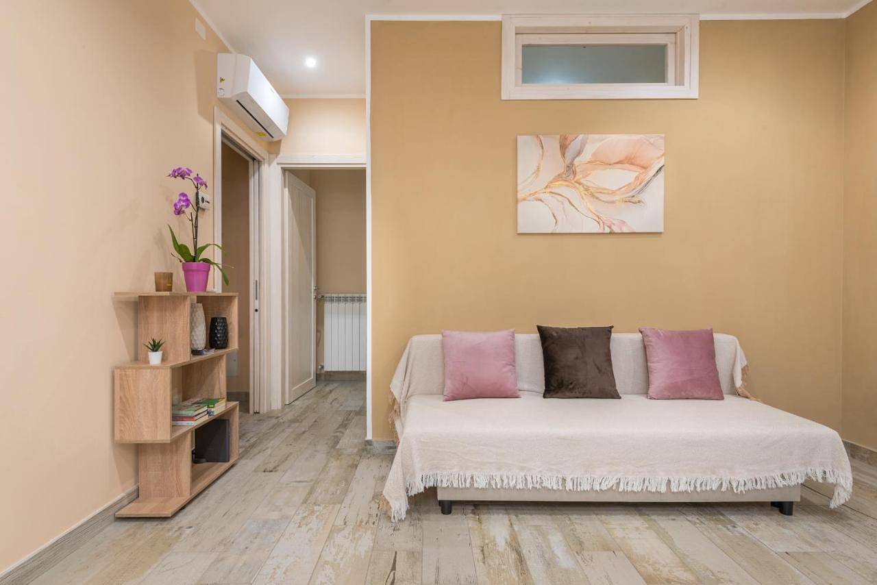 Appartamento intero, Apartment - Ground Floor in Ciampino, Castelli Romani