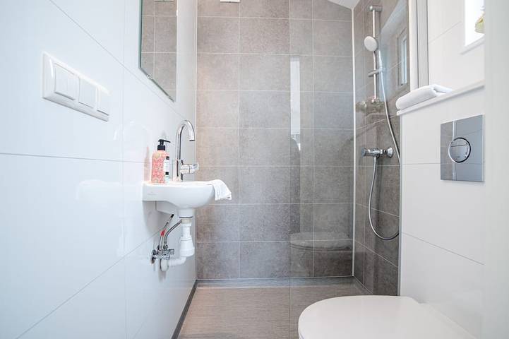 Bungalow für 2 Personen, mit Terrasse und Balkon/Terrasse in Zandvoort - 4