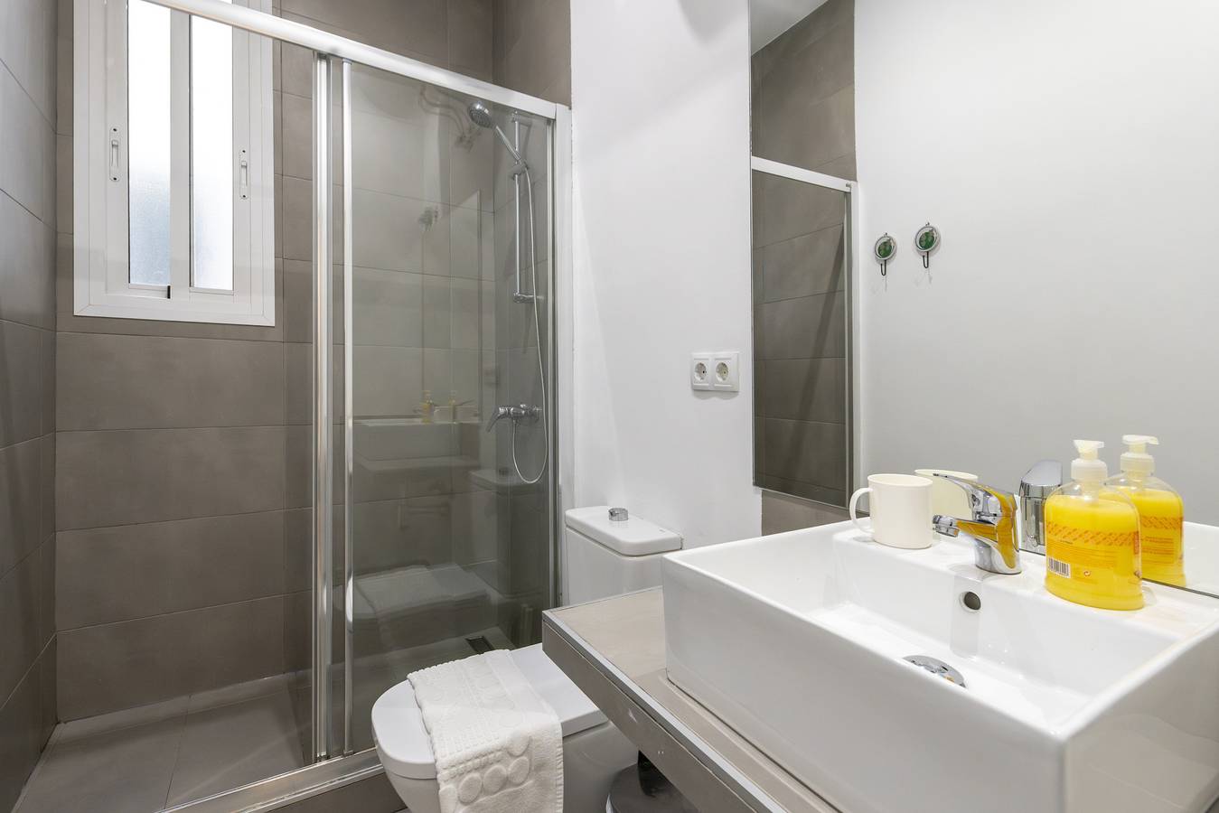 Appartement entier, M Apto. de diseño Puerta del Sol 4 in Centro (Madrid), Madrid