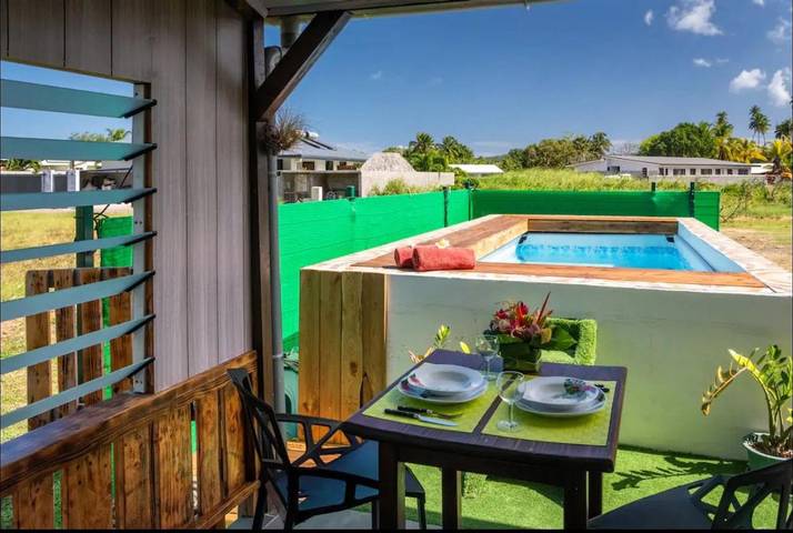 Casas e apartamentos de temporada para 2 pessoas, com piscina e terraço em Bora Bora