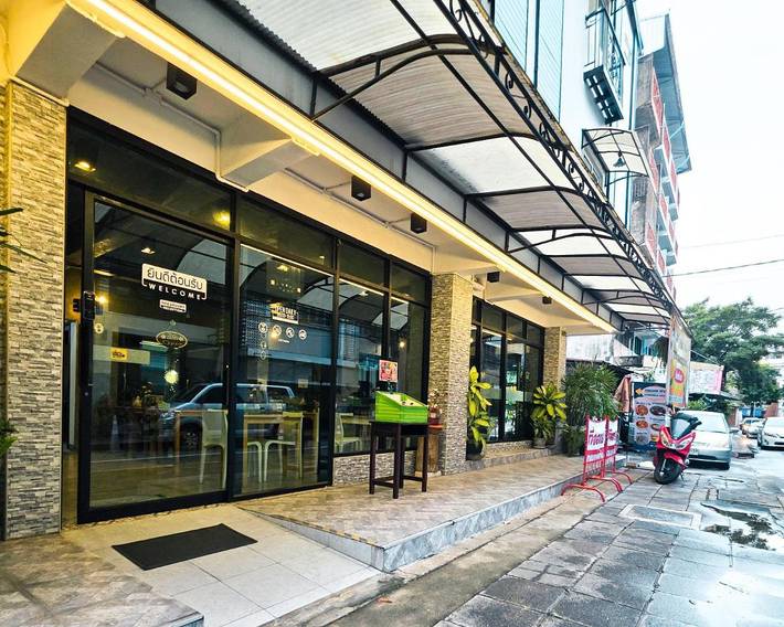 Hostel dla 2 osób, z widok i taras w Bangkok