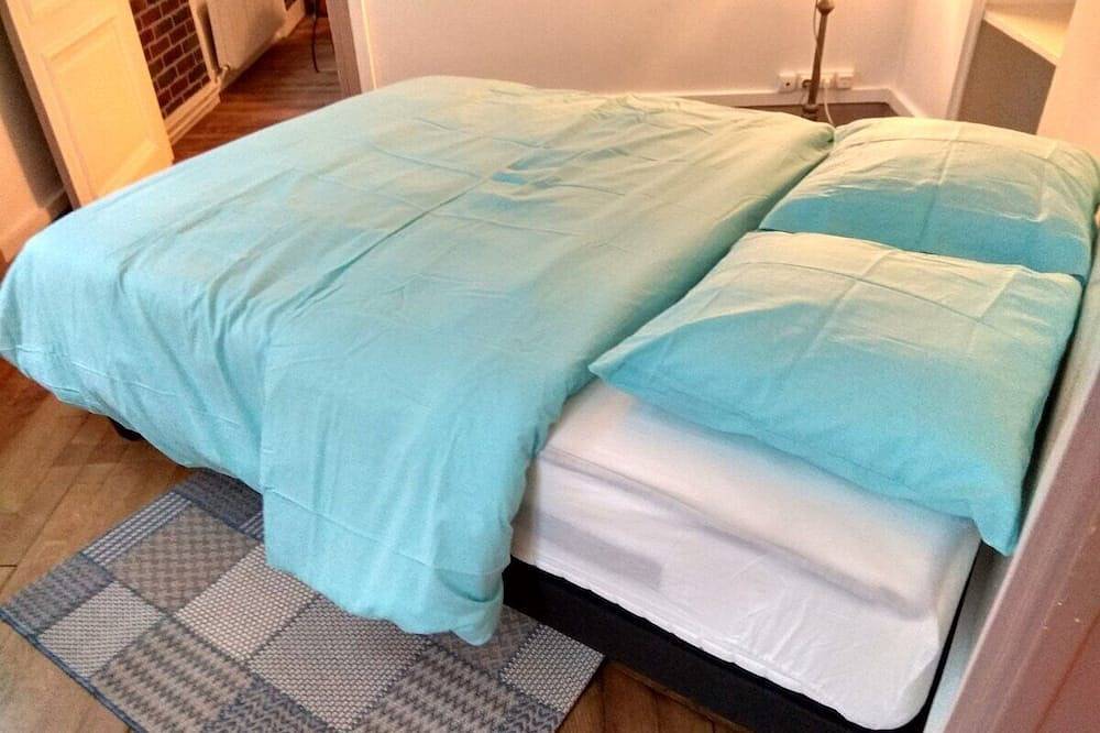 Ganze Wohnung, Chic apart with parking near Paris in Saint-Denis, Seine-Saint-Denis