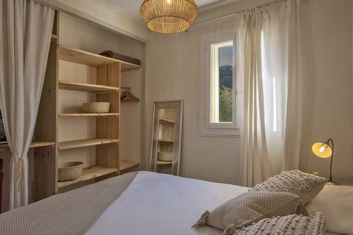 Gîte pour 4 personnes, avec piscine et jardin, animaux acceptés à Calvi - 4