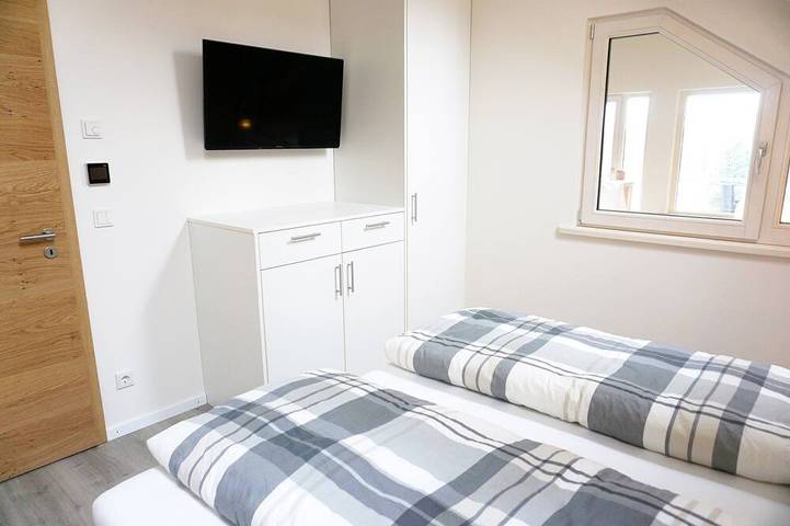 Chalet für 6 Personen, mit Sauna und Garten sowie Whirlpool, mit Haustier im Hunsrück - 4