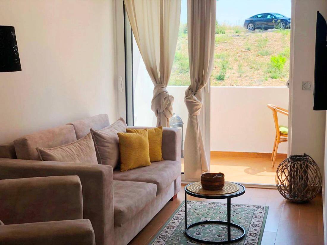Ganze Wohnung, Ein-Zimmer-Apartment mit Balkon in Ulcinj, Opština Ulcinj